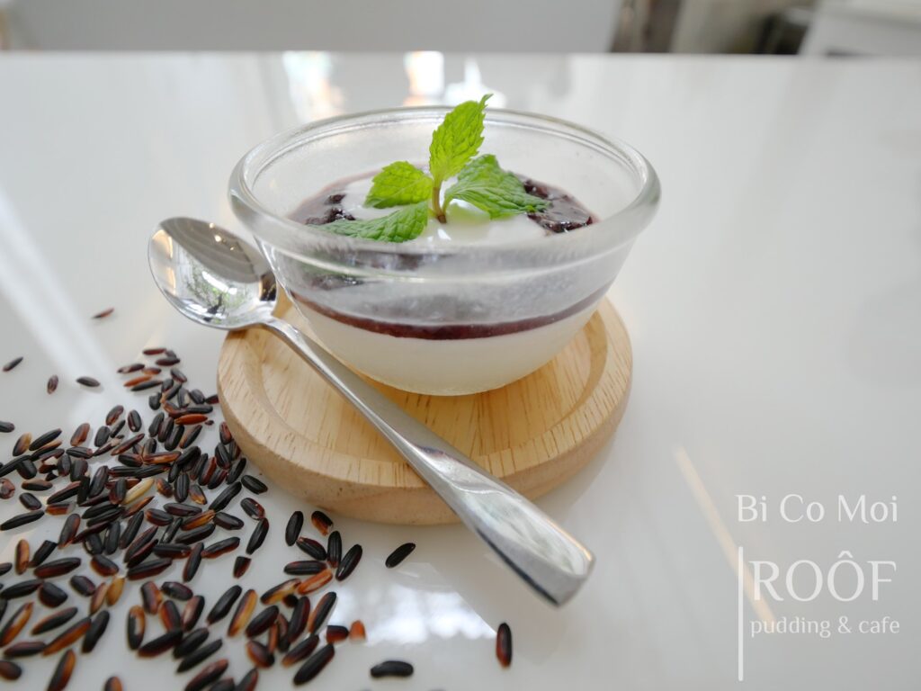ROOF pudding & café